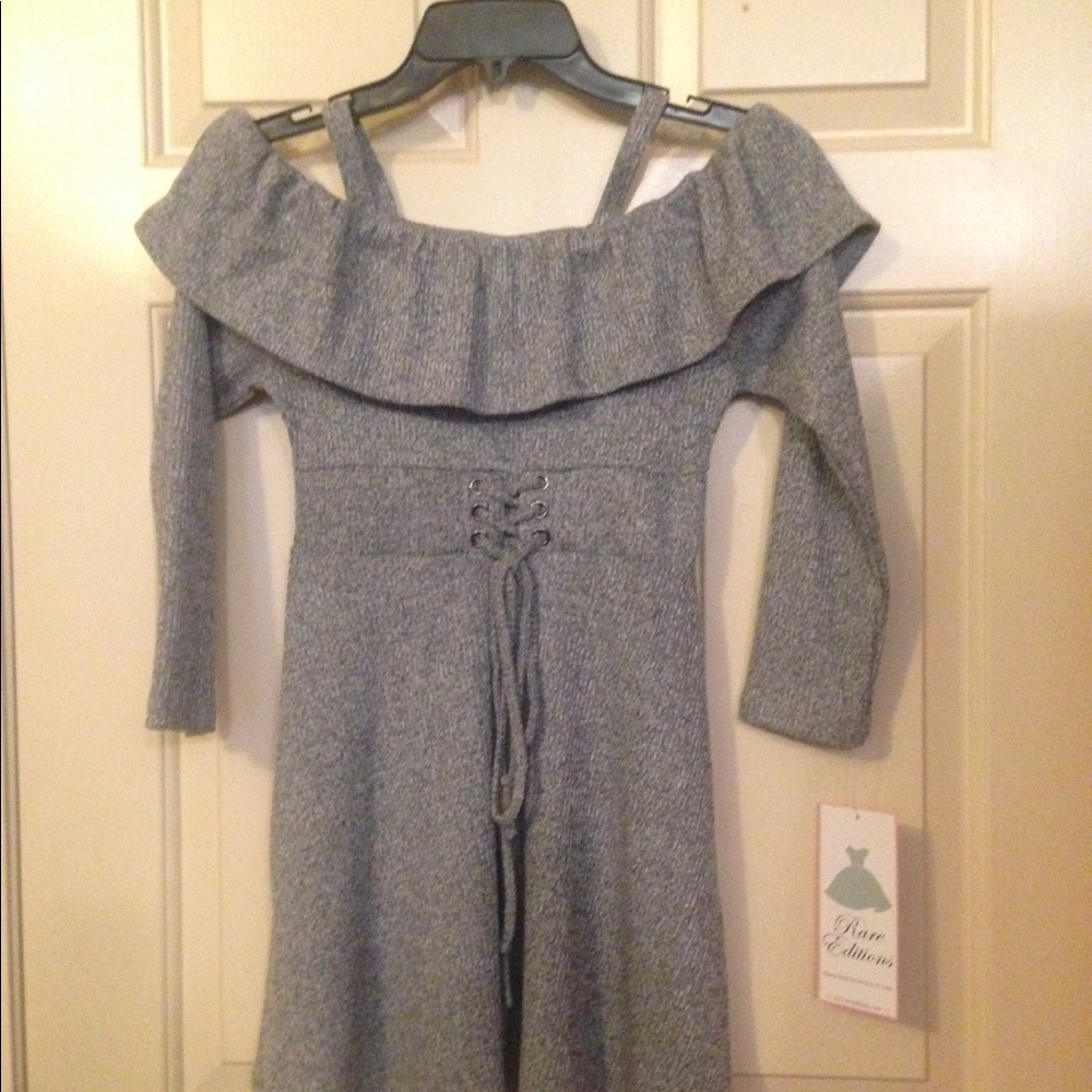 Girls/ Gray long sleeve dress
